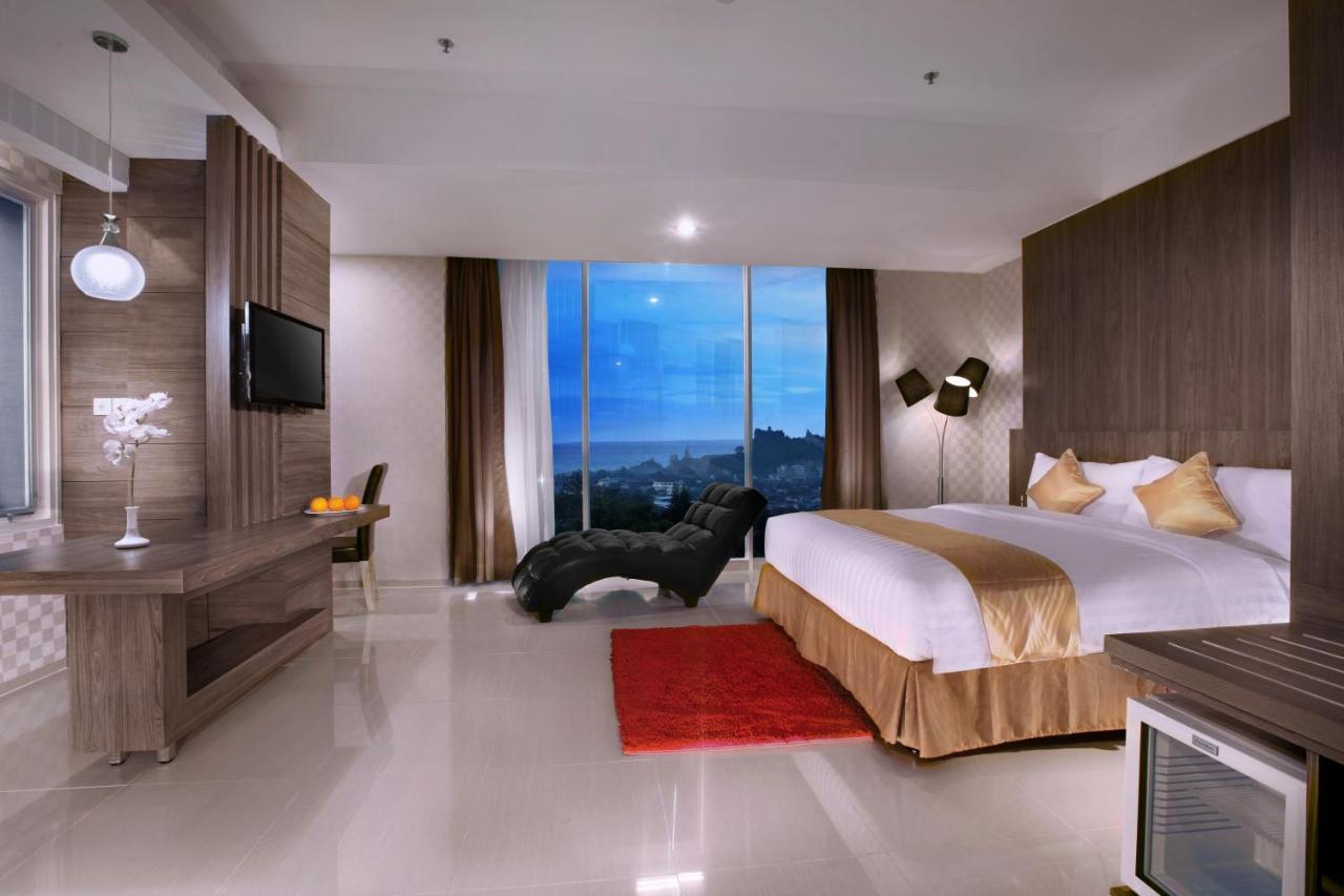 Aston Lampung City Hotel Bandar Lampung Ngoại thất bức ảnh