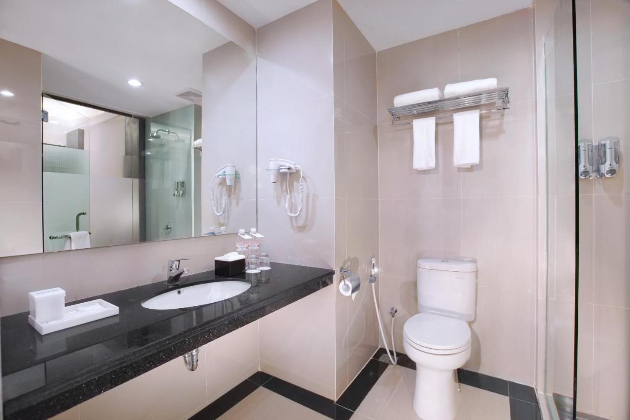 Aston Lampung City Hotel Bandar Lampung Ngoại thất bức ảnh