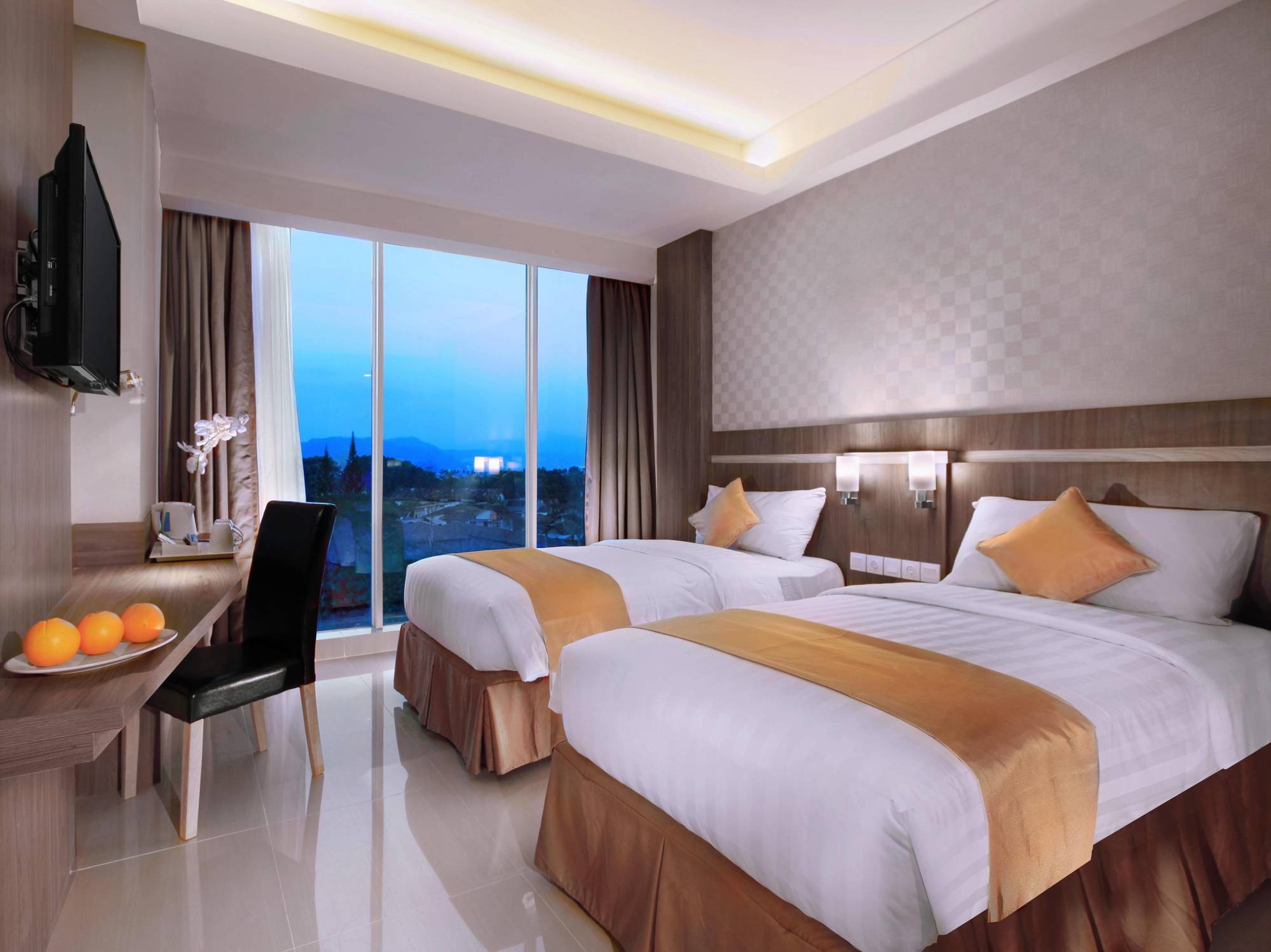 Aston Lampung City Hotel Bandar Lampung Ngoại thất bức ảnh